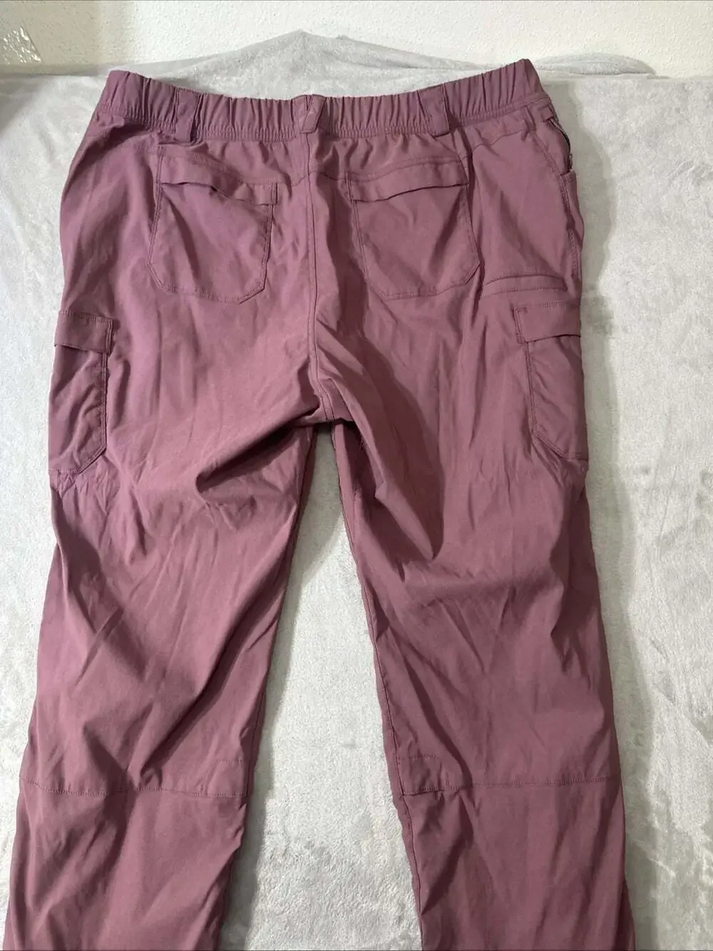 Duluth Trading Womens 22W x 31 Mauve Nylon Stretch Cargo Hiking Pants